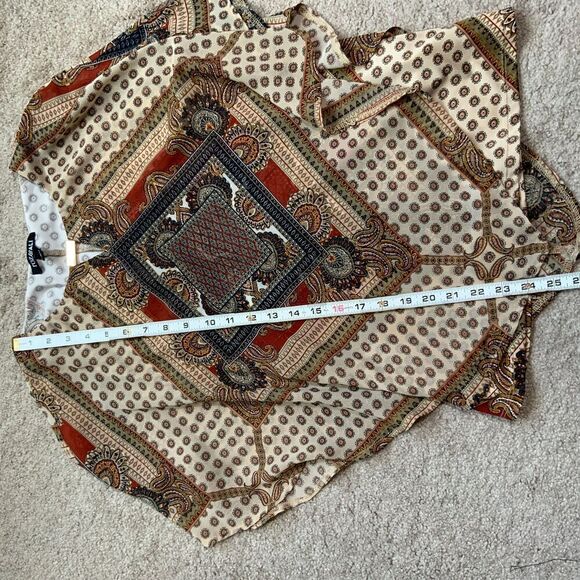 Roz & Ali Brown Patterned Keyhole Neckline Poncho Blouse Size Petite Medium - Picture 8 of 14